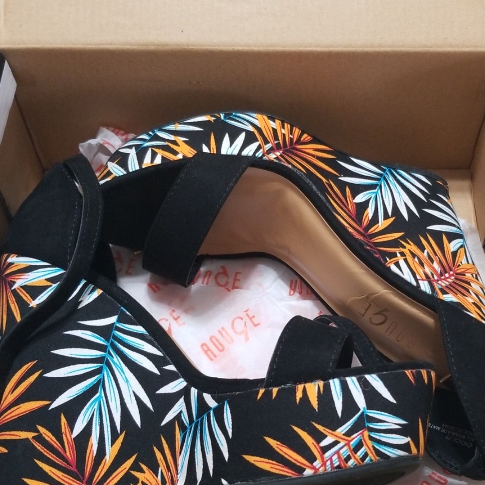 Colorful Wedges - Picture 2 of 3